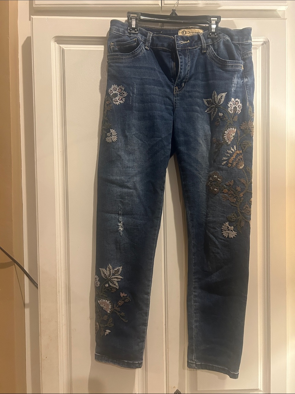 Democracy Dark Blue Embroidered Cropped Jeans